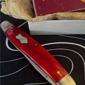 John Primble DO6 62029RB Muskrat Red Bone 2 Blade